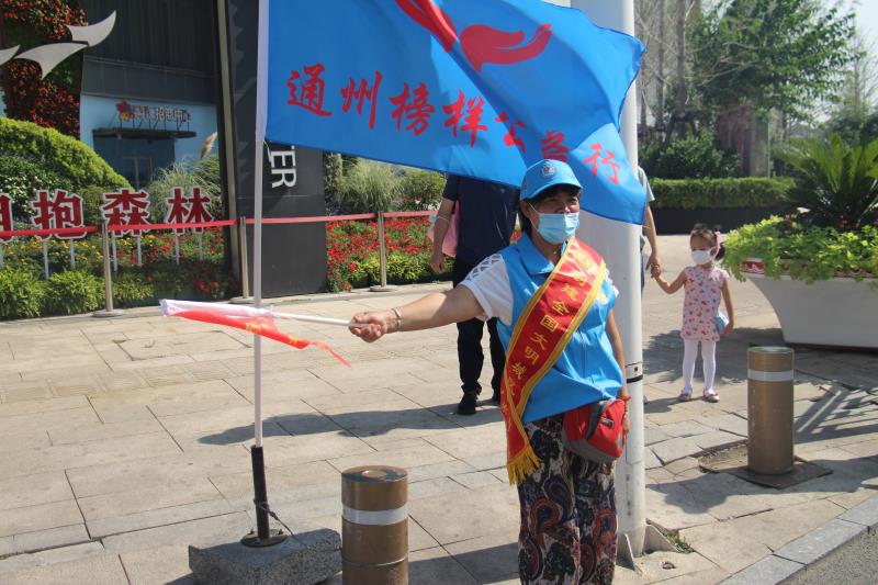 <strong>大鸡巴艹逼网站</strong>